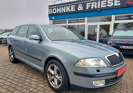 Skoda Octavia Combi Elegance Automatik Xenon Sport