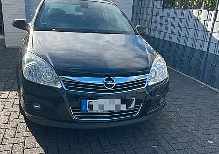 Opel Astra 1.6 Twinport 77kW -