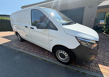 Mercedes-Benz Vito Mercedes 109 CDI Lang Kastenwagen EZ 10/15