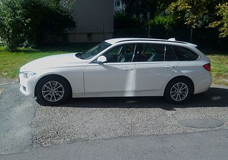 BMW 318d Touring -