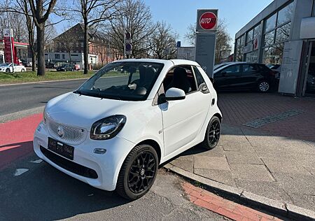 Smart ForTwo cabrio Basis 66 kW-Automatik