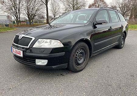 Skoda Octavia Combi Elegance 1.9TDI Klima-Xenon-Leder