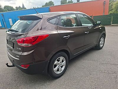 Hyundai ix35 Comfort  4WD 2.0 .1 HAND TÜV NEU SCHECKHEFT