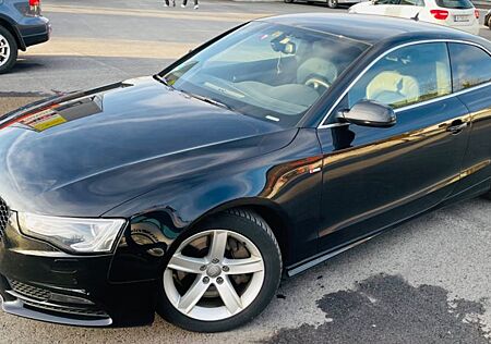 Audi A5 3.0 TFSI S tronic quattro -