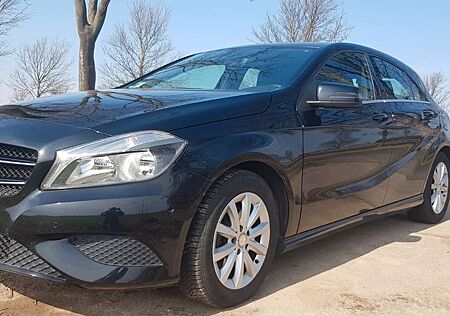 Mercedes-Benz A 180 Style Style