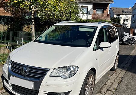 VW Touran Volkswagen 2.0 TDI DPF R-Line *Navi *Schiebedach usw