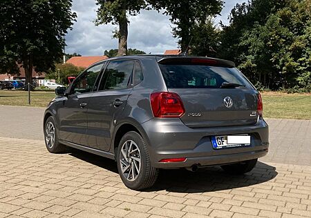 VW Polo Volkswagen Highline Standheizung Sondermodel SOUND