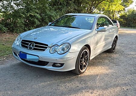 Mercedes-Benz CLK 350 AVANTGARDE