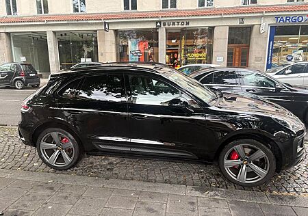 Porsche Macan S