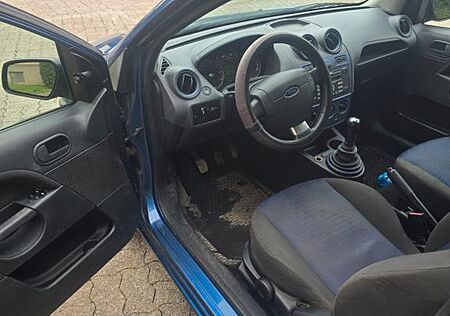 Ford Fiesta 1,3 44 kW Style Style