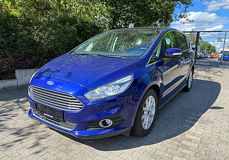 Ford S-Max Titanium_PANORAMA_NAVI_7 SITZE_EU6_