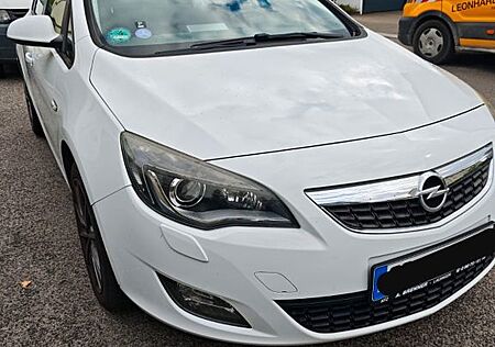 Opel Astra 1.4 Turbo 103kW