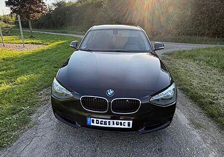 BMW 114i -