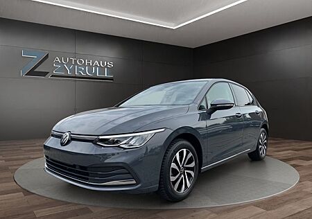 VW Golf Volkswagen VIII 1.0 TSI Active 110PS SHZ/PDC/NAVI