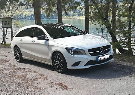 Mercedes-Benz CLA 200 Shooting Brake CLA 200 Urban Shootin...