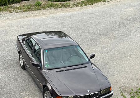 BMW 728i Automatik Tüv 11/26 LPG Klima