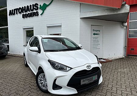Toyota Yaris Hybrid Business Edition/AUT/1HD/APPLE CP/