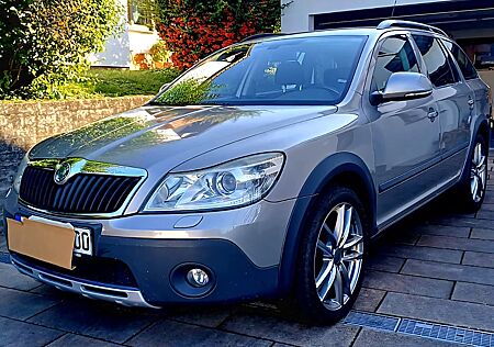 Skoda Octavia 2.0 TDI 4x4 Scout Combi Scout