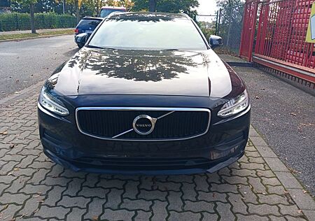 Volvo V90 Kombi Momentum