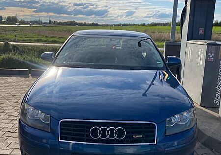 Audi A3 1.6 S line Sportpaket plus S line Sportpa...