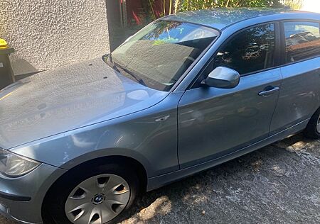 BMW 116i -TÜV neu!