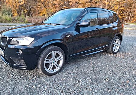 BMW X3 M -Sportpaket, AHK, Pano, Navi, Leder SHZ h-v