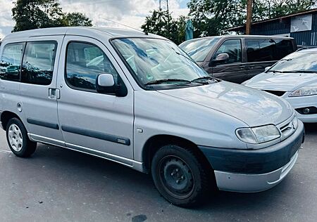 Citroën Berlingo gebraucht kaufen Citroën Berlingo 1.4 KLIMA/1HAND/110TKM/ZENTRALVRG/5-STZ