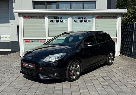 Ford Focus Turnier 2.0 ST/8Fach/Kam./Recaro/Volleder