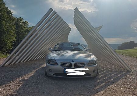 BMW Z4 2.2i -