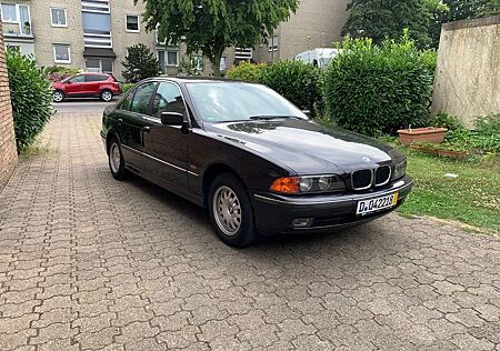 BMW 520i Auto
