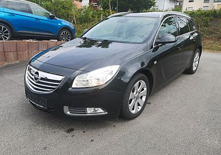 Opel Insignia A Sports Tourer Design Edition