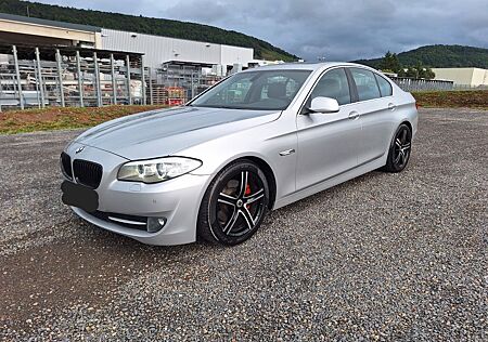 BMW 523i - TÜV Neu Service Neu