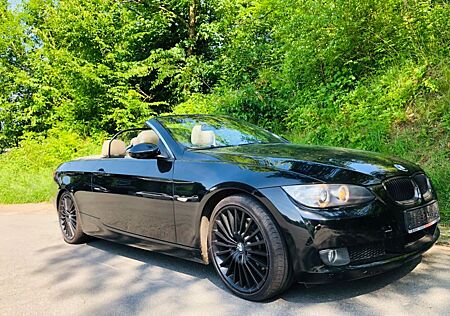 BMW 325i Cabrio -Vollleder TÜV neu, Alufelgen WR+SW