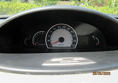 Hyundai Matrix 1.6 GLS Edition+