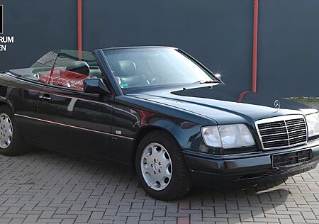 Mercedes-Benz E 220 Cabriolet Final Edition