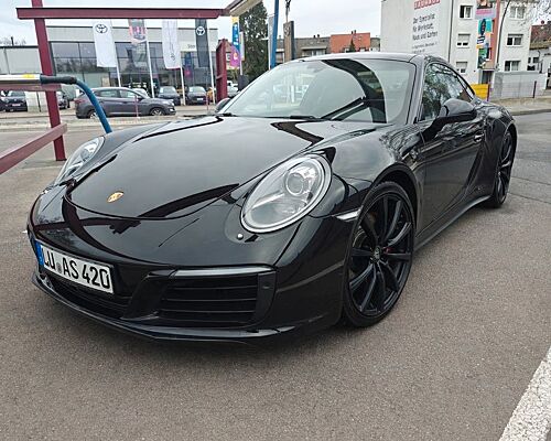 Porsche 911 Carrera 4S