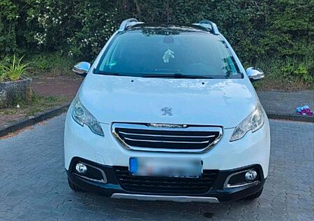 Peugeot 2008 Allure 82 VTi Allure