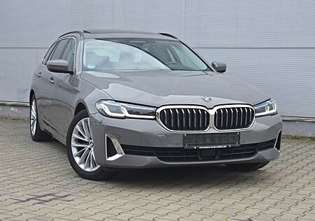 BMW 520d Luxury Line (Laser/Kamera/Pano)