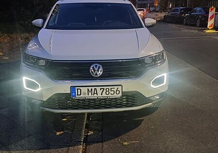 VW T-Roc Volkswagen 2.0 TDI SCR DSG Sport Sport