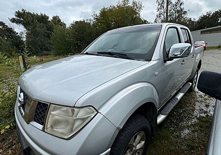Nissan Navara Pickup Doppelkabine Comfort 4X4