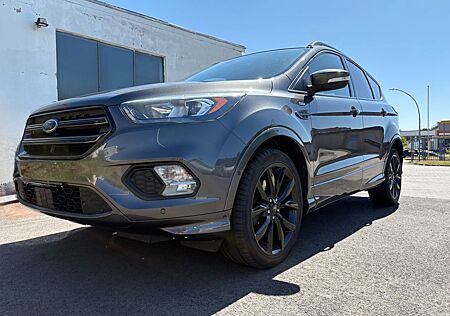 Ford Kuga 2,0 TDCi 2x4 110kW ST-Line ST-Line