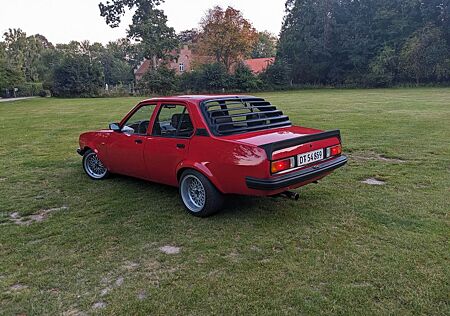 Opel Ascona b