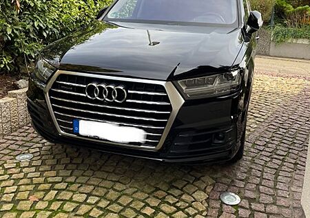 Audi Q7 3.0 TDI Quattro Pano Bose 3 LED S-line 7-Sitz