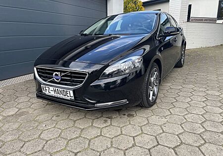 Volvo V40 Ocean Race 97 Tkm+Garantie+HU neu