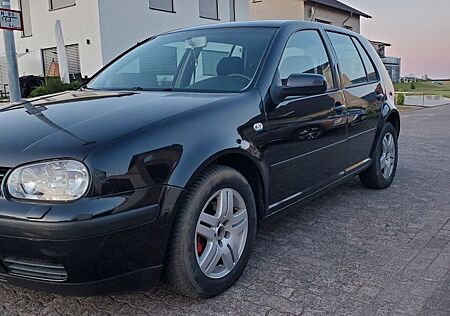 VW Golf Volkswagen 1.6 FSI Special Special