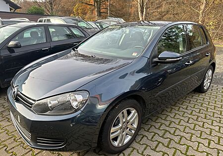 VW Golf Volkswagen VI Trendline 1.4 NEUE TÜV 11-27 ALU 2HAND