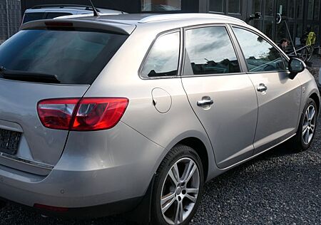 Seat Ibiza ST Sport+Auto..+Standheizung+Xenon+PDC+AHK
