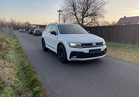 VW Tiguan Volkswagen 2.0 TDI SCR DSG 4MOTION Highline"HEAD-UP"