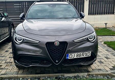 Alfa Romeo Stelvio 2.0 Turbo 16V 206kW Ti AT8-Q4 Ti