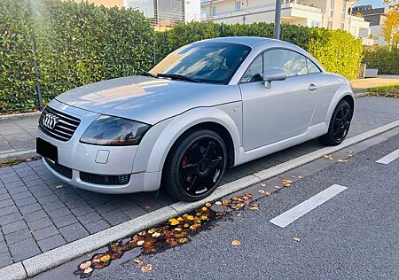 Audi TT Coupe 1.8T -